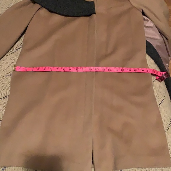 PATRICK LARRIVÉE Lili coat - Picture 9 of 9
